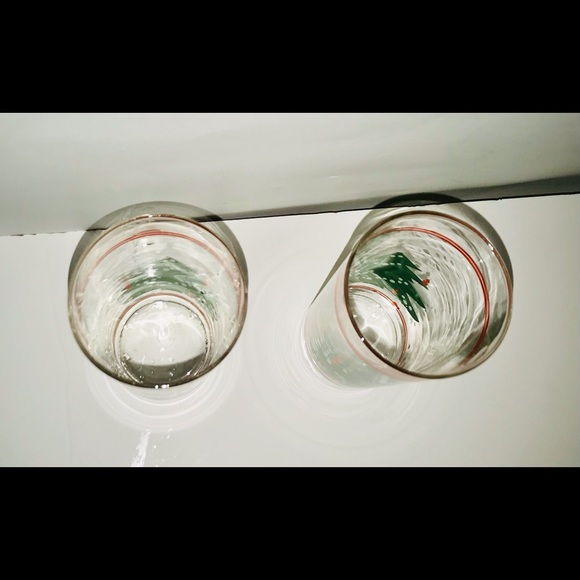 Two New Christmas Tree Drinking Glasses 6” High - Picture 10 of 16